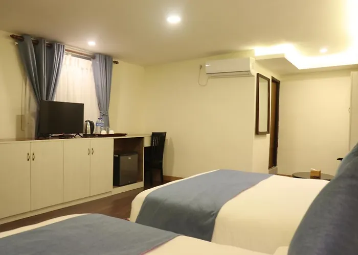 Hotel Satkar And 3*