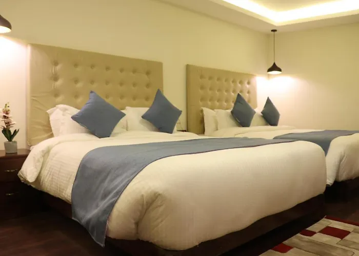 Hotel Satkar And 3*